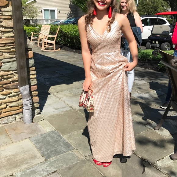 Formal/Prom dress - Picture 1 of 4